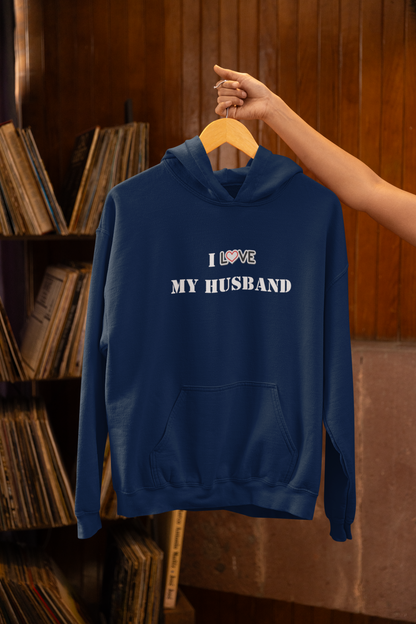 I Love My Husband Women's Heavy Blend™ Hooded Sweatshirt