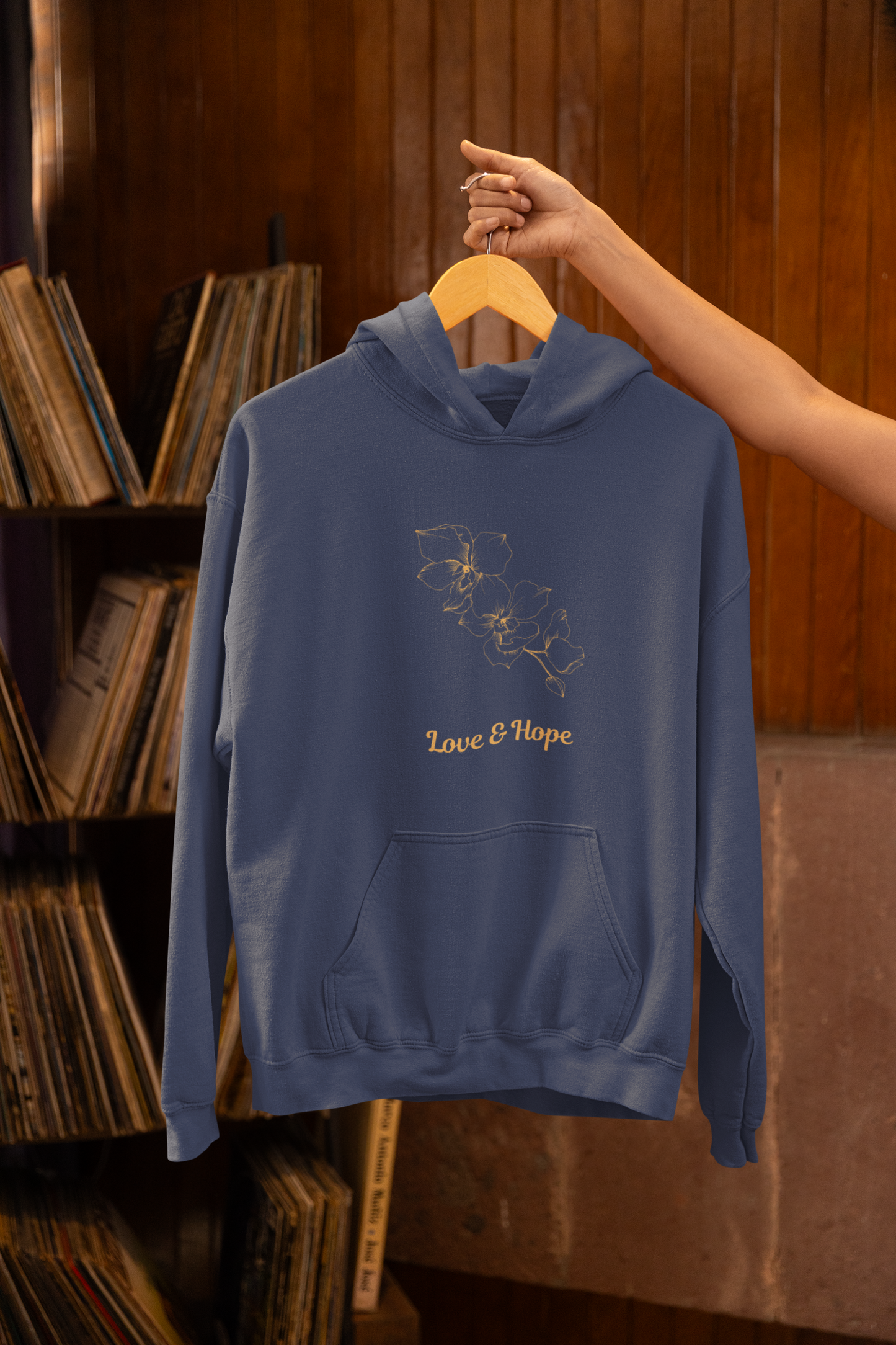 Love & Hope (2) Women's Heavy Blend™ Hooded Sweatshirt