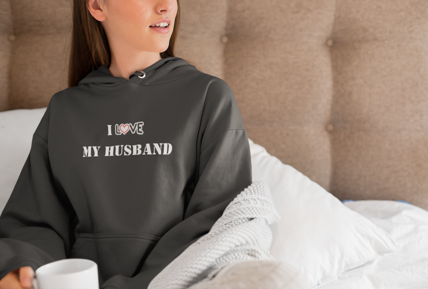 I Love My Husband Women's Heavy Blend™ Hooded Sweatshirt